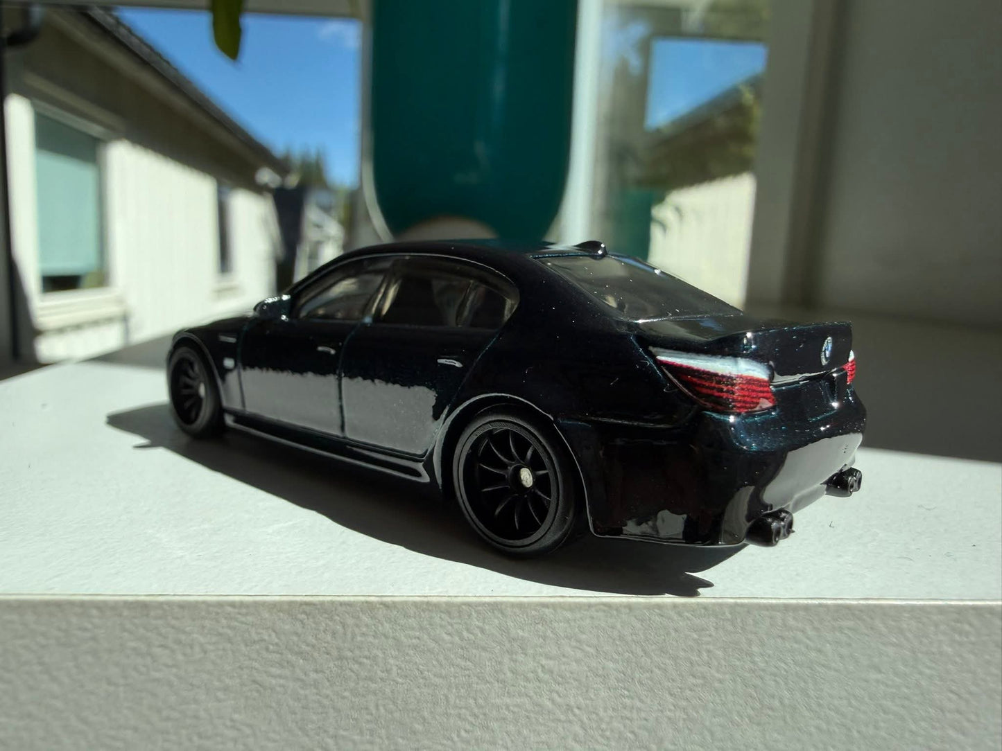Hot Wheels Premium Fast & Furious 2010 BMW M5 (HNW46) USA CARD