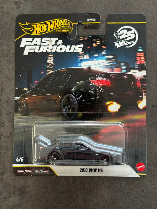 Hot Wheels Premium Fast & Furious 2010 BMW M5 (HNW46) USA CARD